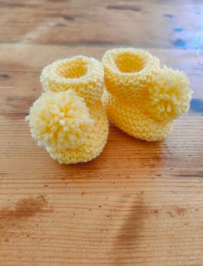 Patron "Les Pom-Pom Booties" (Taille naissance à 9 mois) - aig. n°4 – Image 4