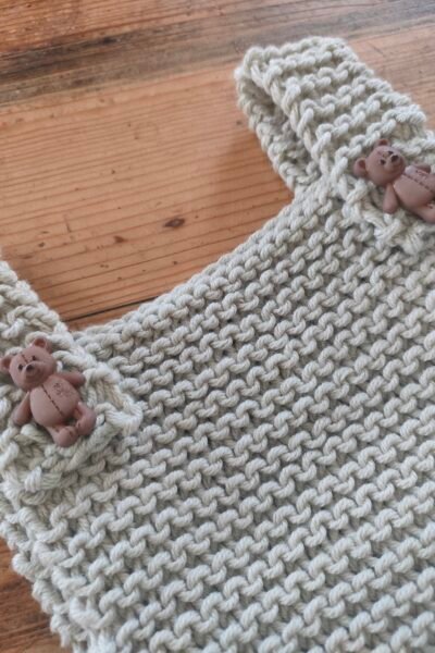 Barboteuse « petit lutin » en coton – différents thèmes – taille naissance à 6 mois