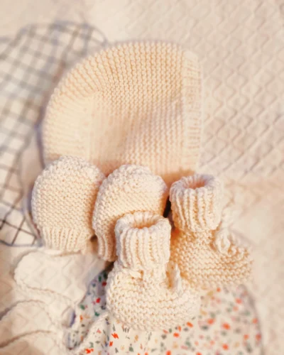 Moufles en pure laine mérinos "nuage de lait" - Taille 0-3 mois – Image 2