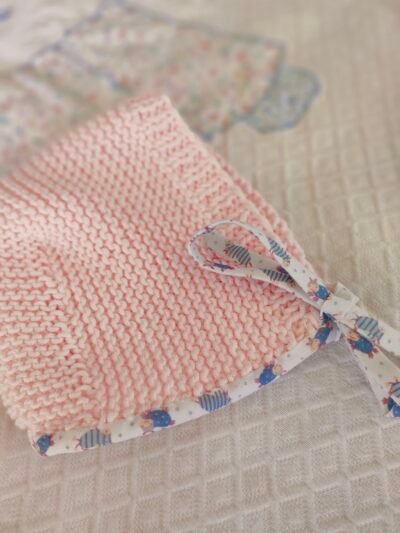 Béguin en coton avec biais - rose layette - taille 0-3 mois – Image 3