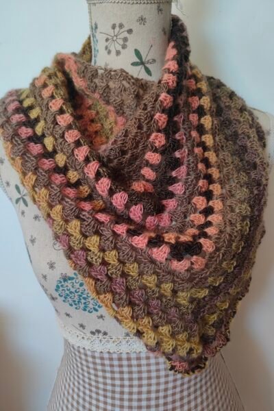 Châle granny en pure laine vierge et polyamide