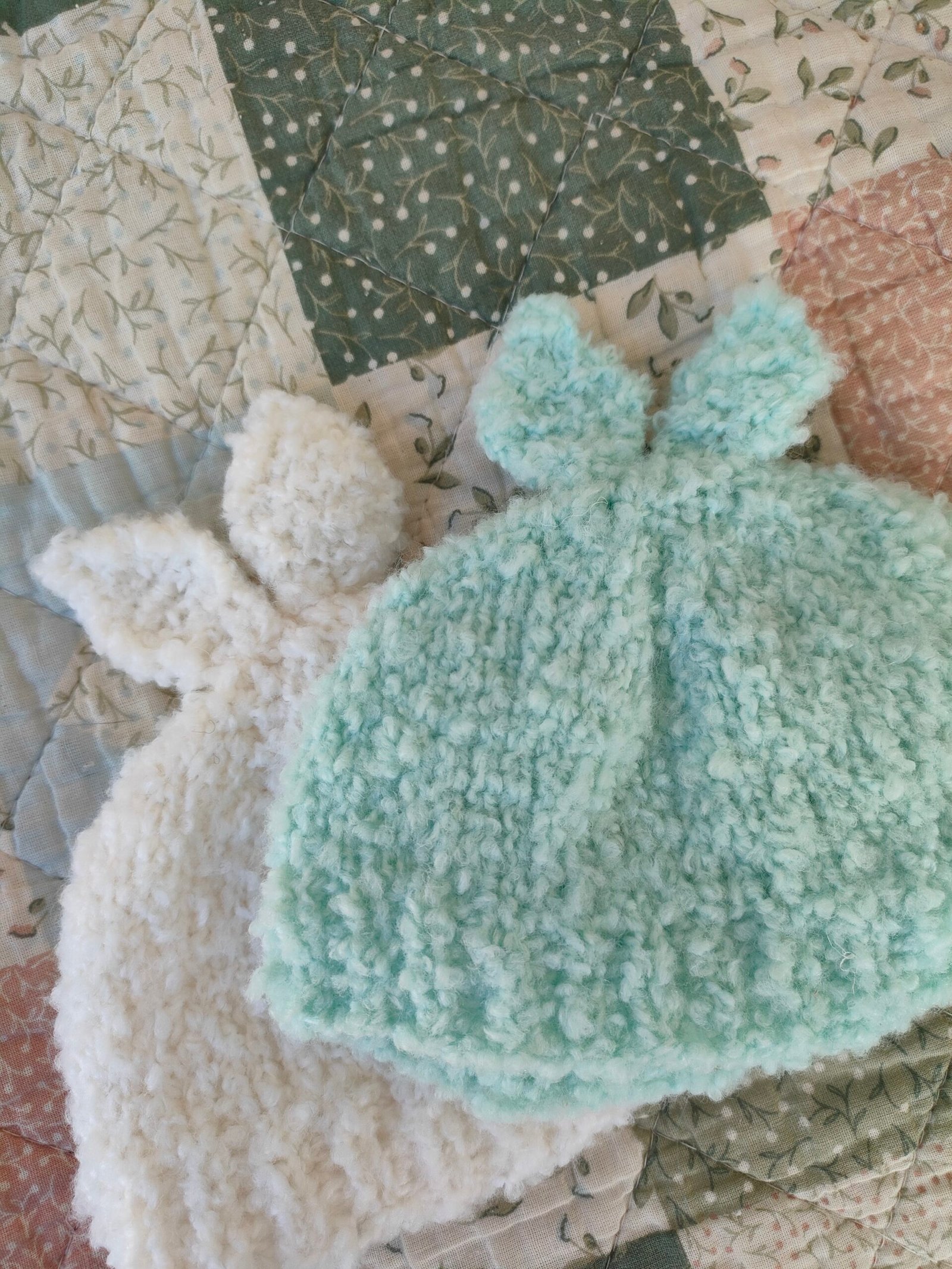 Bonnet "Lapinou" (Tailles 0-3 mois / 3-6 mois)- aig. n°4,5 – Image 4