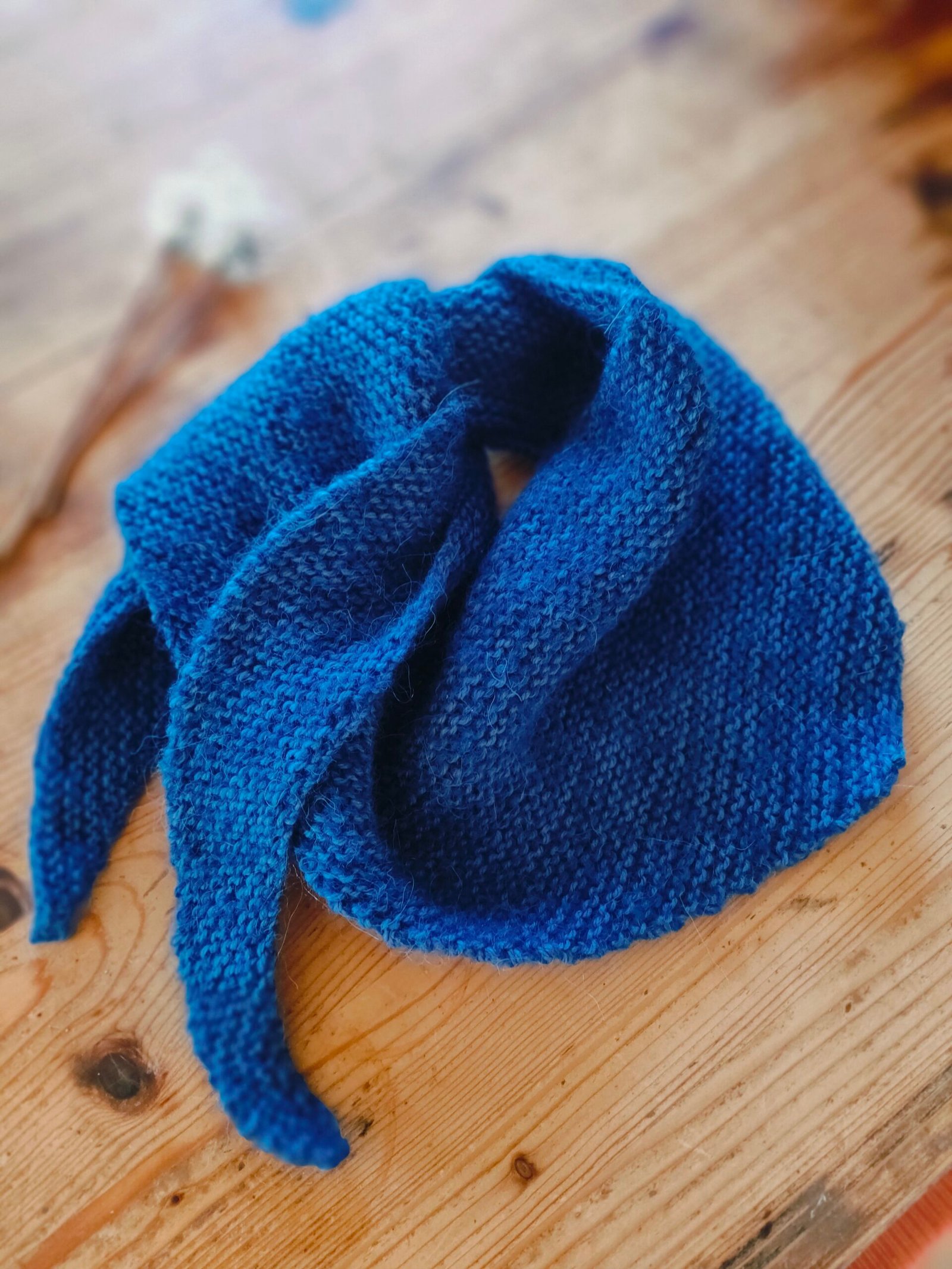 Le petit châle "doudou" bleu nuit – Image 5