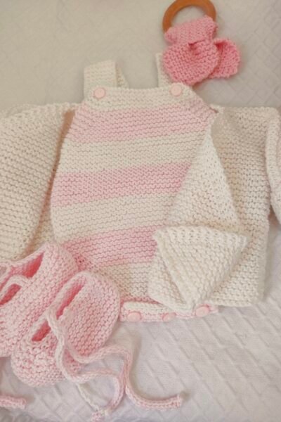 Ensemble naissance bébé en coton – brassière, barboteuse et ballerines – Naissance-3 mois